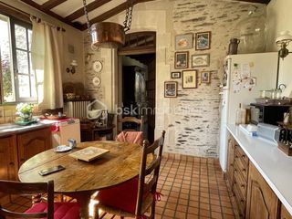  Maison � vendre 9 pi�ces 234 m�