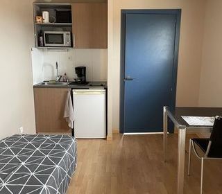  Appartement � louer 1 pi�ce 16 m�