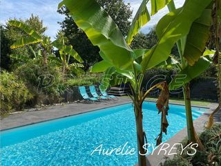  Maison � vendre 8 pi�ces 221 m�