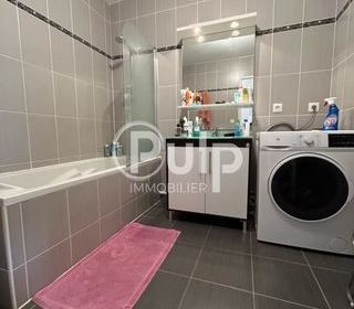  Appartement � vendre 4 pi�ces 90 m�