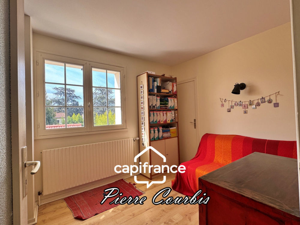 � vendre  Maison Bron (69500)