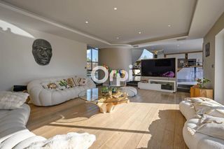  Maison � vendre 6 pi�ces 232 m�