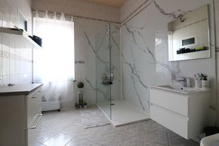  Maison � vendre 9 pi�ces 205 m�