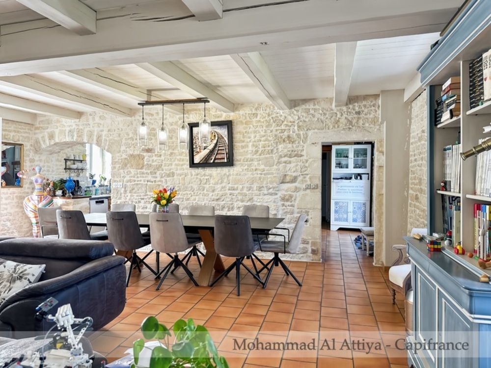 � vendre  Propri�t�/ch�teau La Rochelle (17000)