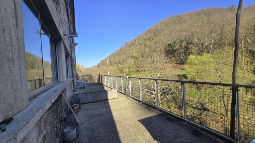 � vendre  Maison Saint-�tienne-de-Serre (07190)