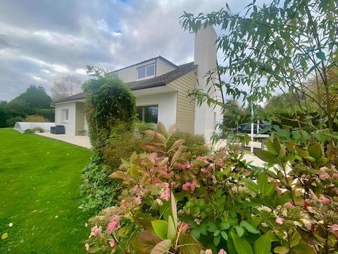   Isneauville ! maison familiale avec piscine et grand jardin Maison - 6 pi�ce(s) - 145 m�