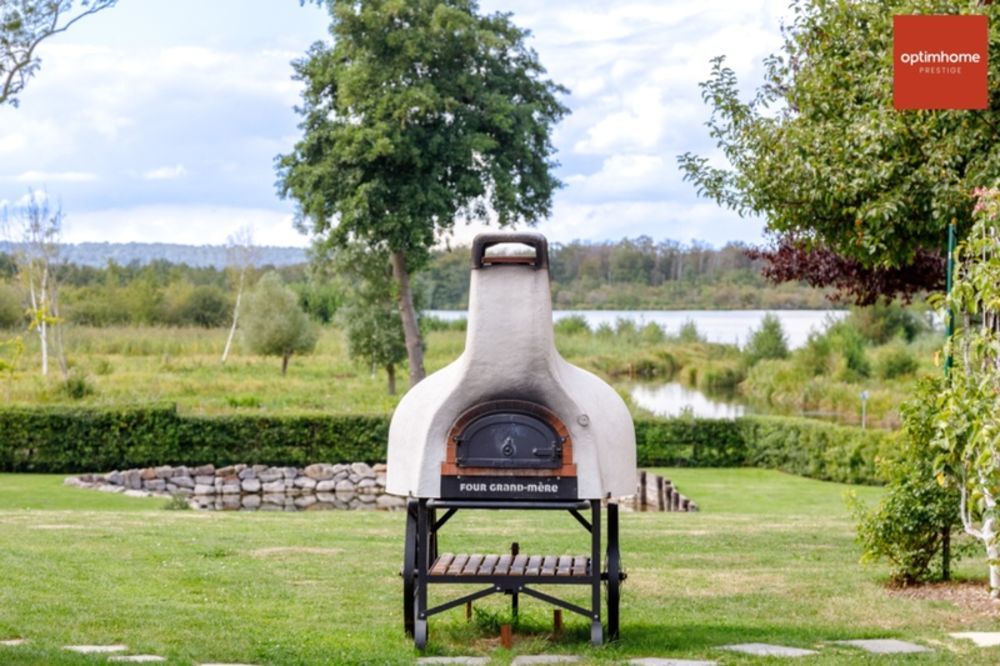 � vendre  Propri�t�/ch�teau Marais-Vernier (27680)