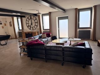  Maison � vendre 7 pi�ces 340 m�