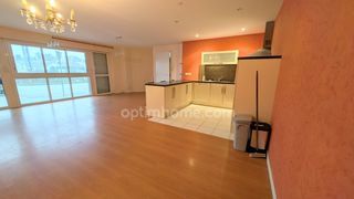  Immeuble � vendre 7 pi�ces 171 m�