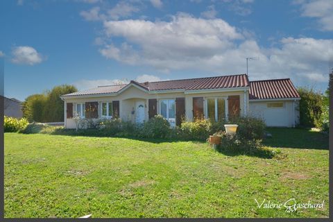   Maison familiale de plain-pied � Saint-Vivien (Gironde) � 5 chambres, garage, grand terrain clos Maison - 6 pi�ce(s) - 128 m�
