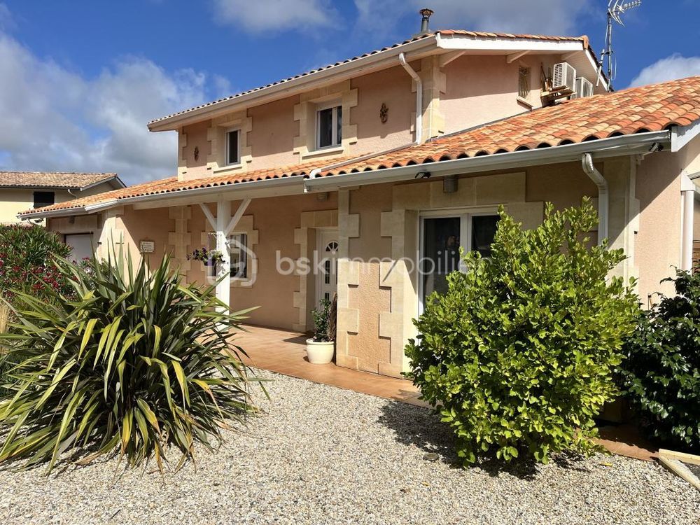 � vendre  Villa Soulac-sur-Mer (33780)
