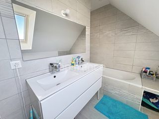  Maison � vendre 5 pi�ces 105 m�