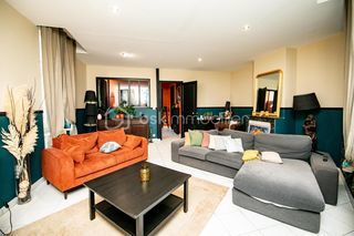  Maison � vendre 9 pi�ces 185 m�