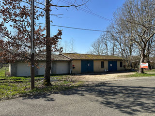  Parking / Garage � vendre 5 pi�ces 180 m�