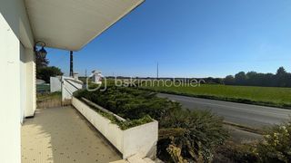  Maison � vendre 10 pi�ces 232 m�