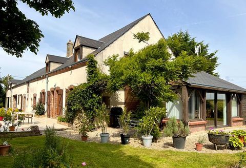   Long�re : Id�al 2 familles ou gite grande capacit� Maison - 14 pi�ce(s) - 350 m�