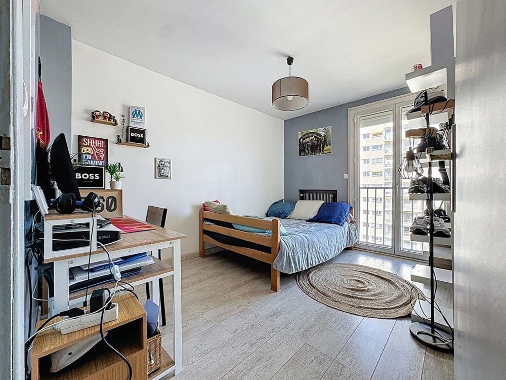 � vendre  Appartement Marseille 8