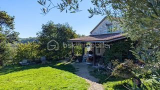  Maison � vendre 15 + pi�ces 390 m�