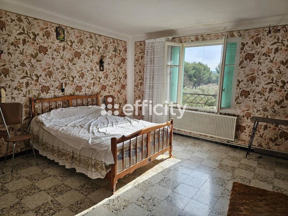 � vendre  Villa Ventabren (13122)