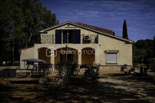  Propri�t�/ch�teau � vendre 6 pi�ces 135 m�