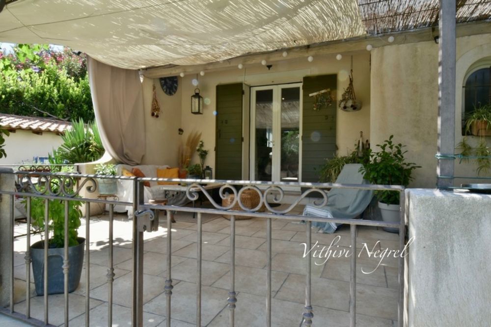 � vendre  Villa Mouri�s (13890)