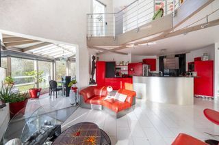  Maison � vendre 10 pi�ces 360 m�