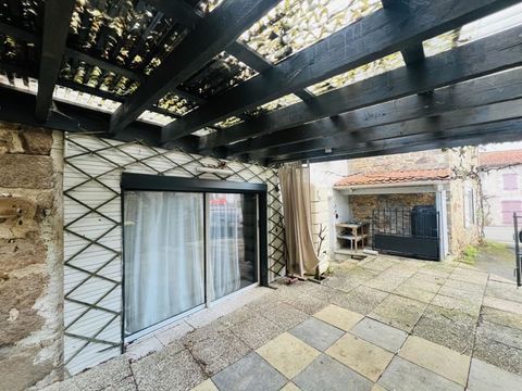   Maison Maison - 4 pi�ce(s) - 137 m�