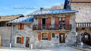  Chalet � vendre 8 pi�ces 135 m�