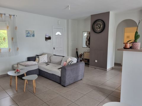   Plain-pied - 76m� - 2 Ch - VERRIERES - 86410 Maison - 4 pi�ce(s) - 76 m�