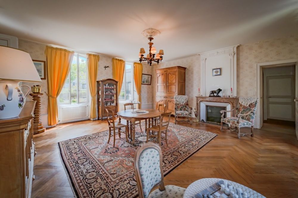 � vendre  Propri�t�/ch�teau Cognac (16100)