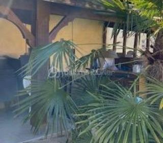  Maison � vendre 8 pi�ces 258 m�