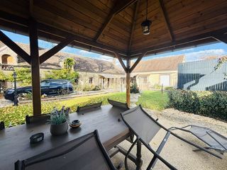  Propri�t�/ch�teau � vendre 7 pi�ces 230 m�