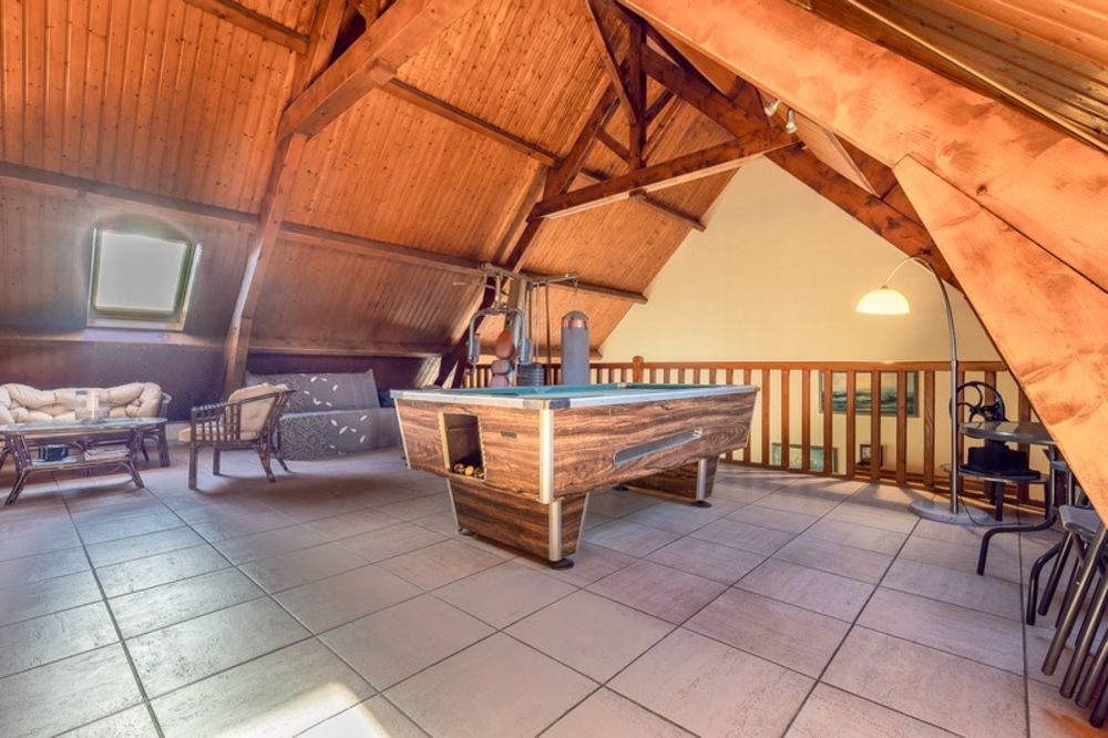 � vendre  Villa Moret-sur-Loing (77250)