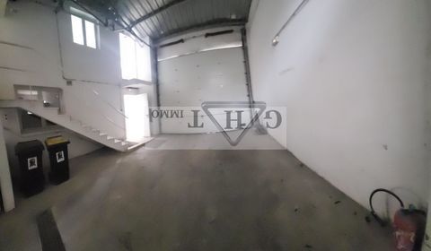 Local d'activit&eacute; de 462 m&sup2;  Quartier LA PIE 3800 94100 Saint maur des fosses