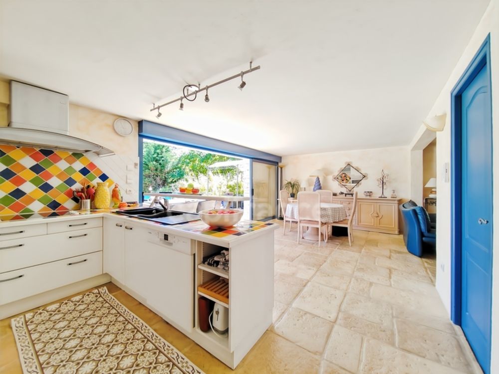 � vendre  Maison Givry (71640)