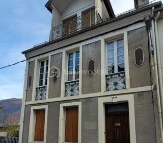  Maison � vendre 15 + pi�ces 243 m�