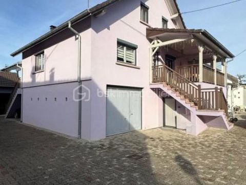   Maison 154 m� avec piscine � Schoenau � � 20 min de S�lestat / 15 min de la fronti�re allemande Maison - 8 pi�ce(s) - 154 m�
