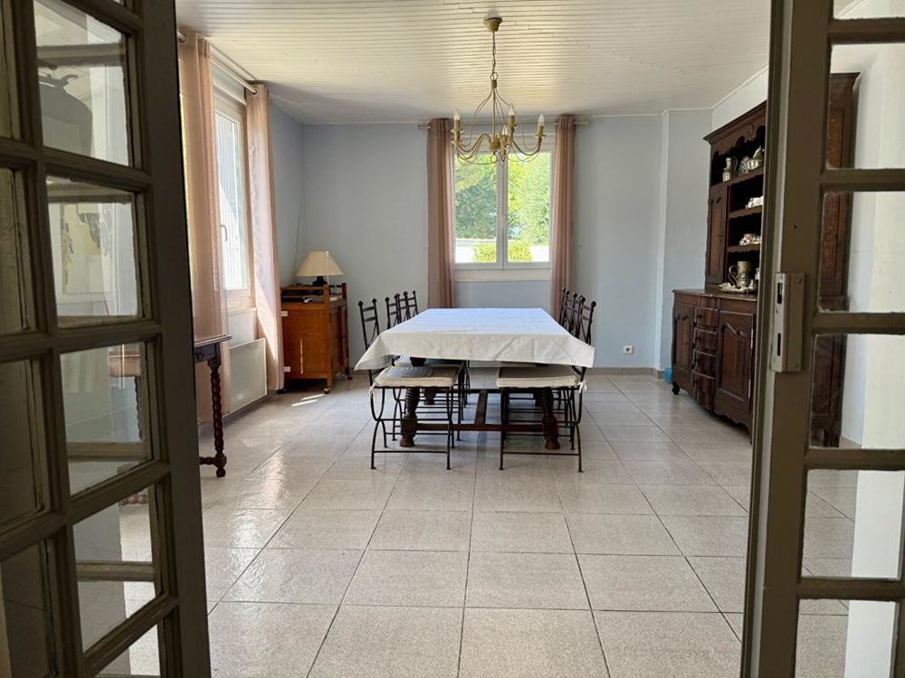 � vendre  Maison Loix (17111)