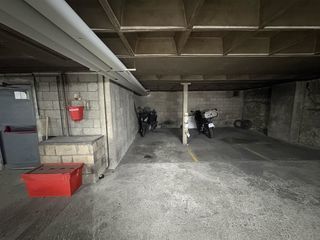  Parking / Garage � vendre 12 m�