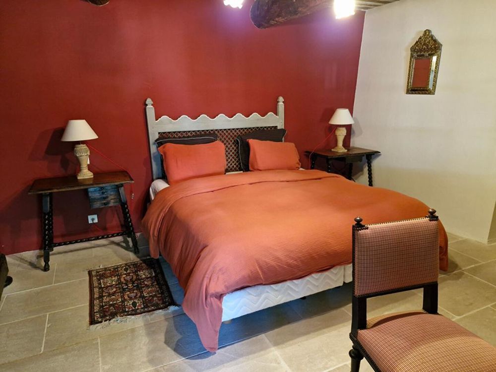 � vendre  Propri�t�/ch�teau Maubec (84660)