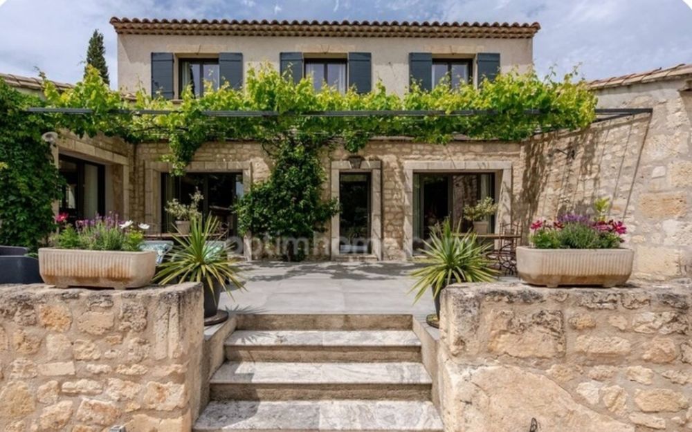 � vendre  Maison Paradou (13520)