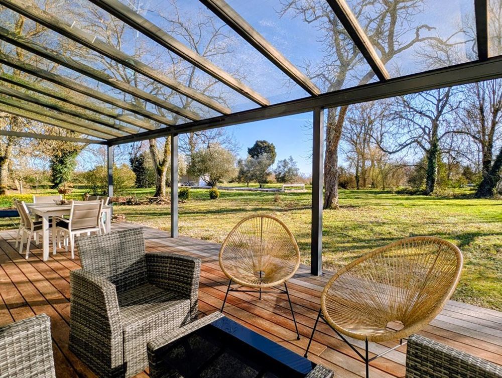 � vendre  Propri�t�/ch�teau Poucharramet (31370)