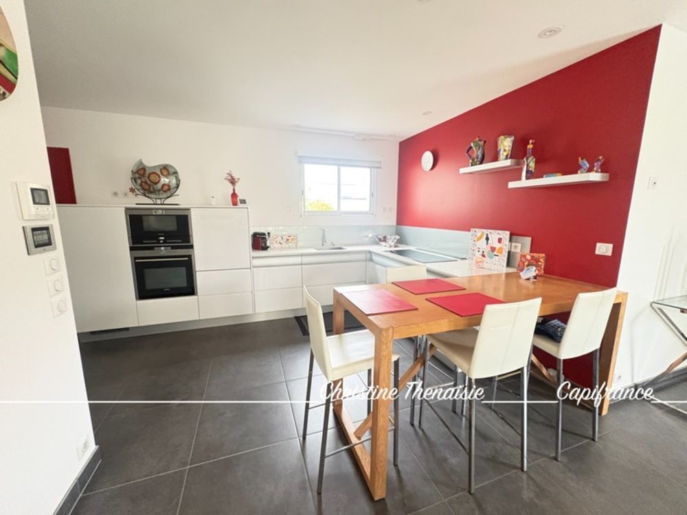 � vendre  Maison Saint-Gilles-Croix-de-Vie (85800)