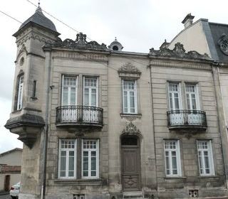  Maison � vendre 9 pi�ces 230 m�