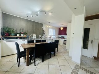  Maison � vendre 6 pi�ces 146 m�