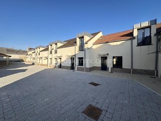  Maison � vendre 15 + pi�ces 827 m�