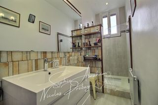  Maison � vendre 8 pi�ces 283 m�