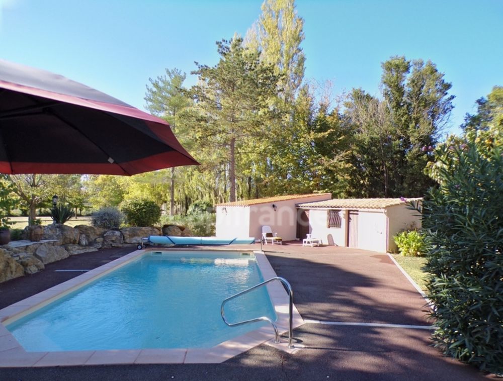 � vendre  Villa Cruzy (34310)