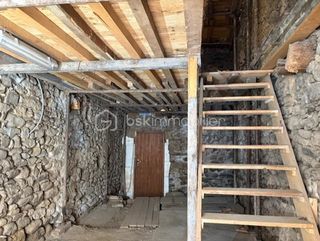  Remise / Grange � vendre 4 pi�ces 137 m�