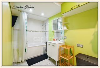  Immeuble � vendre 15 + pi�ces 264 m�